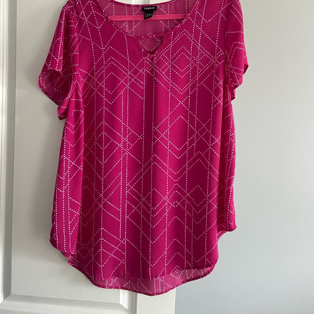 Torrid cap sleeve loose fit shirt